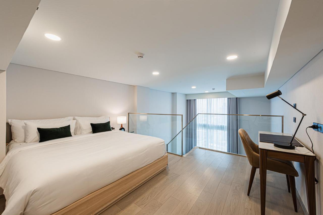 Siamese Exclusive 42 Aparthotel Bangkok Room photo